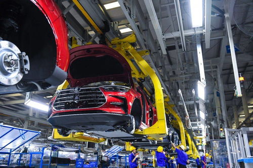 王傳?！伴_(kāi)噴”自動(dòng)駕駛 技術(shù)審慎的吶喊還是市場(chǎng)博弈的煙霧彈？